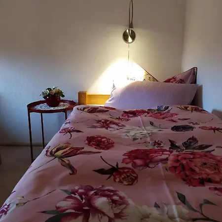 Schlossparkferienwohnungen Mit Garten * Rheinsberg