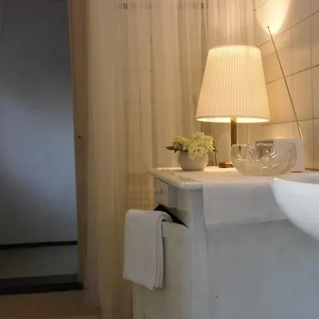 Appartement Schlossparkferienwohnungen Mit Garten *