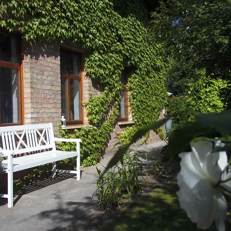 Schlossparkferienwohnungen Mit Garten * Rheinsberg