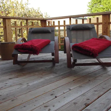 Schlossparkferienwohnungen Mit Garten ריינסברג