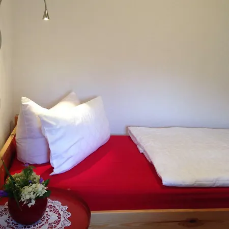 Apartamento Schlossparkferienwohnungen Mit Garten