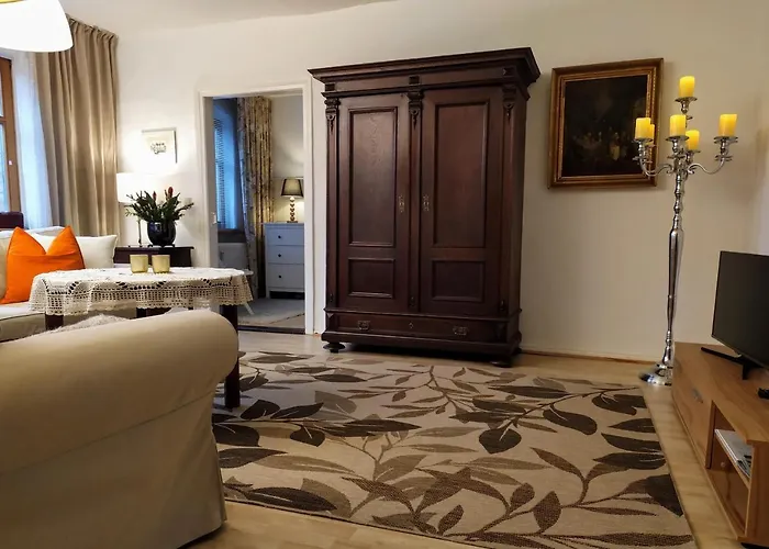 شقة Schlossparkferienwohnungen Mit Garten راينزبرج