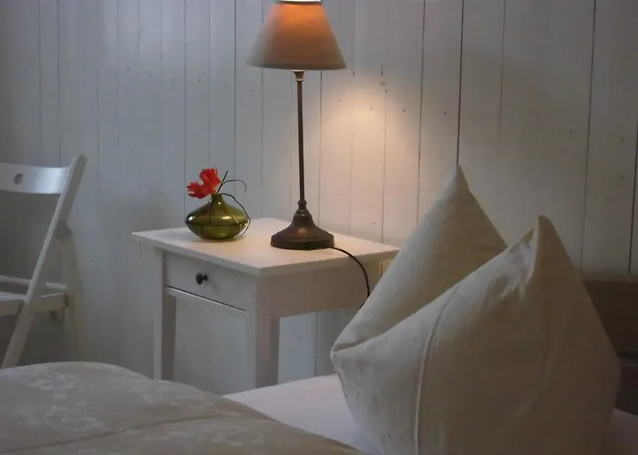 شقة Schlossparkferienwohnungen Mit Garten راينزبرج