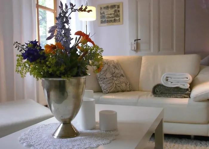 شقة Schlossparkferienwohnungen Mit Garten