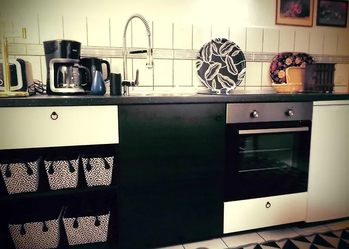 Schlossparkferienwohnungen Mit Garten